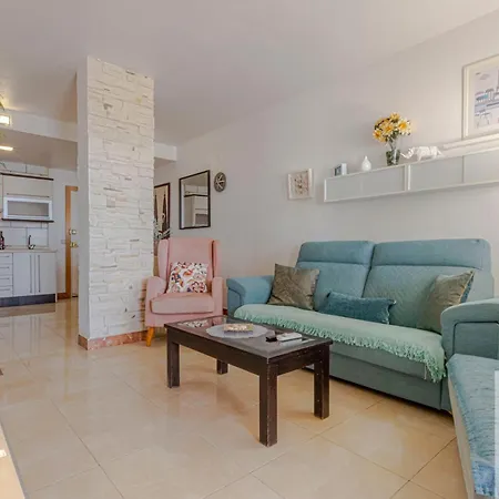 Benal Deluxe With Panoramic Sea Views 公寓 贝纳尔马德纳