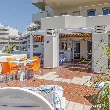 Benal Deluxe With Panoramic Sea Views 公寓 贝纳尔马德纳